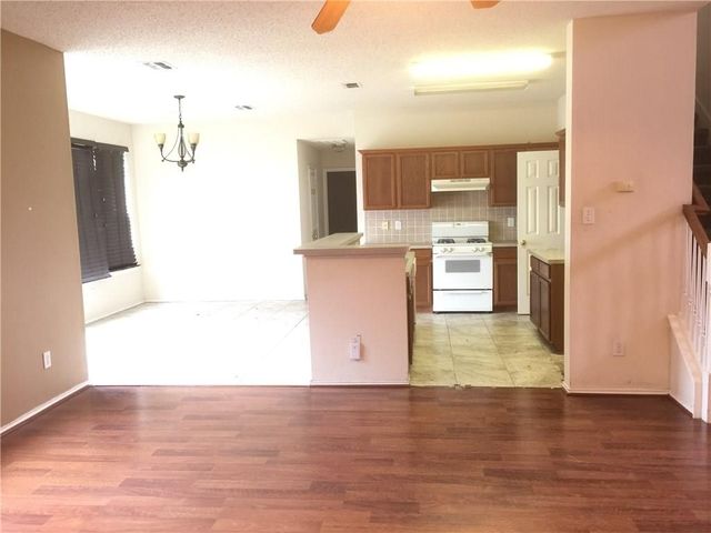 5143 Autumn, Grand Prairie, TX 75052