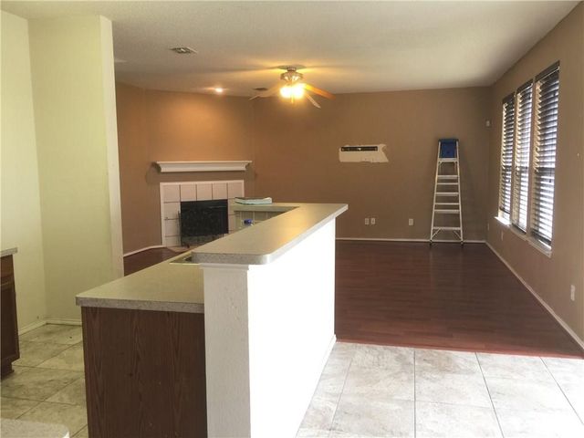 5143 Autumn, Grand Prairie, TX 75052