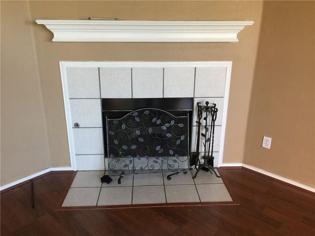 5143 Autumn, Grand Prairie, TX 75052