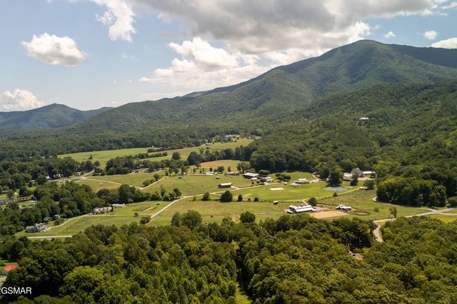 3819 Abbott Rd Road, Sevierville, TN 37862