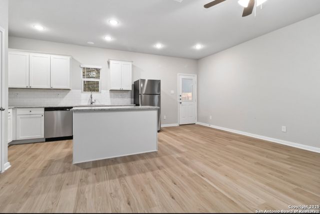 8339 Runner, San Antonio, TX 78249