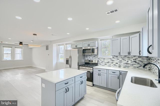 3114 MARY AVE, Baltimore, MD 21214