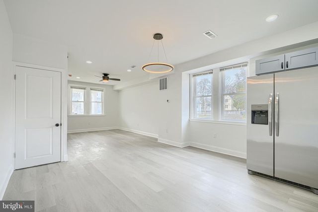 3114 MARY AVE, Baltimore, MD 21214