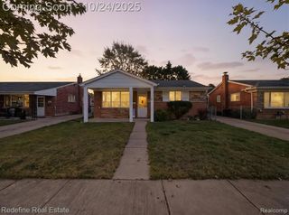 1163 Denice Street, Westland, MI 48186
