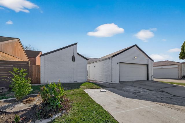 13243 Avonshire Drive, Houston, TX 77083