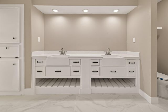 13243 Avonshire Drive, Houston, TX 77083