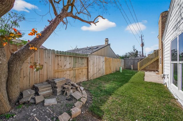 13243 Avonshire Drive, Houston, TX 77083