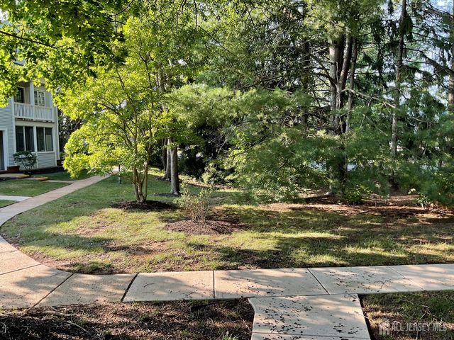 81 Winthrop Road C, Monroe, NJ 08831