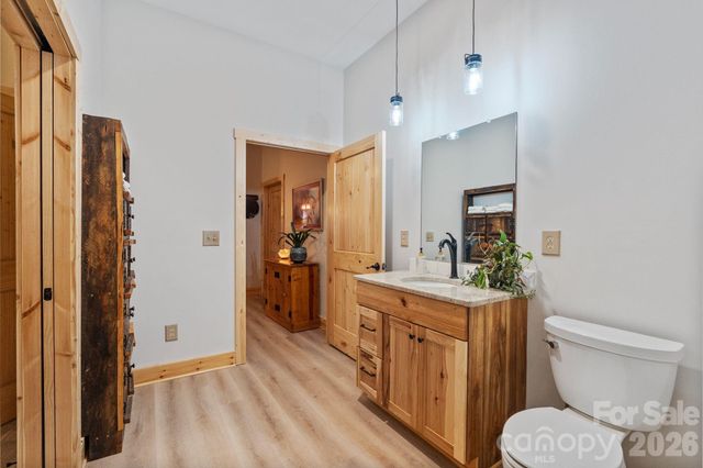 9870 Harvest Lane, Davidson, NC 28036