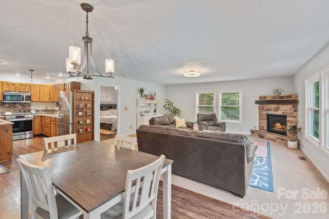 9870 Harvest Lane, Davidson, NC 28036
