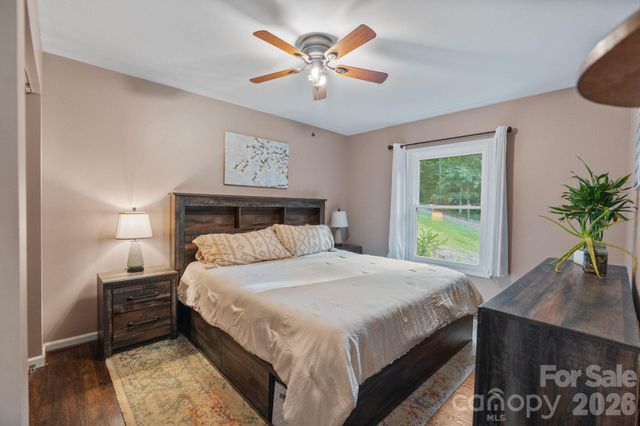 9870 Harvest Lane, Davidson, NC 28036