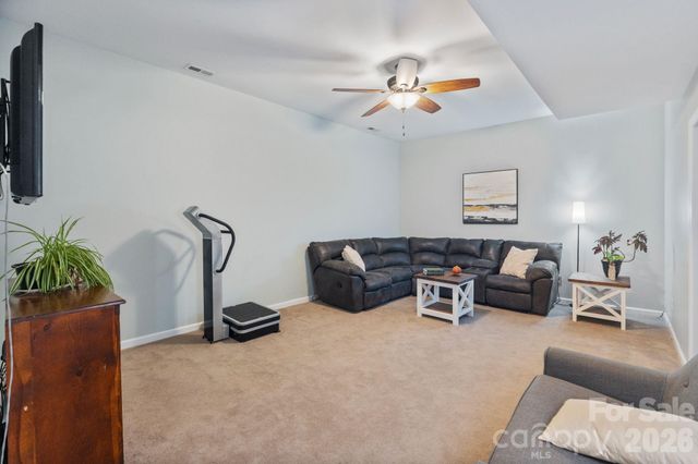 9870 Harvest Lane, Davidson, NC 28036