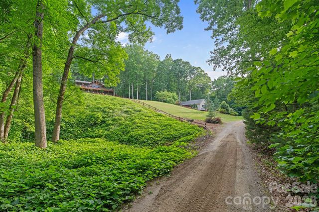 9870 Harvest Lane, Davidson, NC 28036