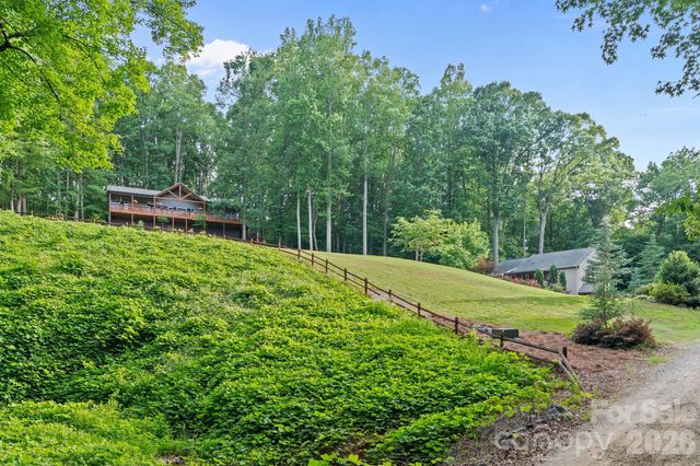 9870 Harvest Lane, Davidson, NC 28036