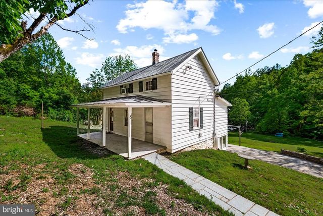 32 NEW MOON LN, Sperryville, VA 22740