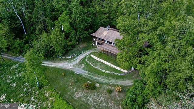32 NEW MOON LN, Sperryville, VA 22740