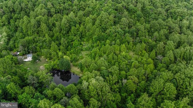 32 NEW MOON LN, Sperryville, VA 22740