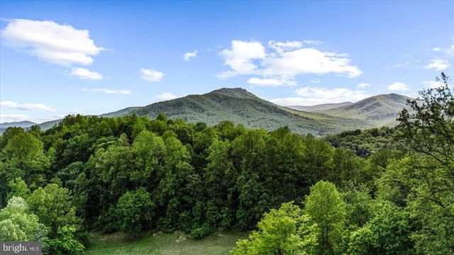 32 NEW MOON LN, Sperryville, VA 22740