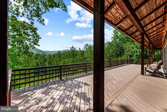 32 NEW MOON LN, Sperryville, VA 22740