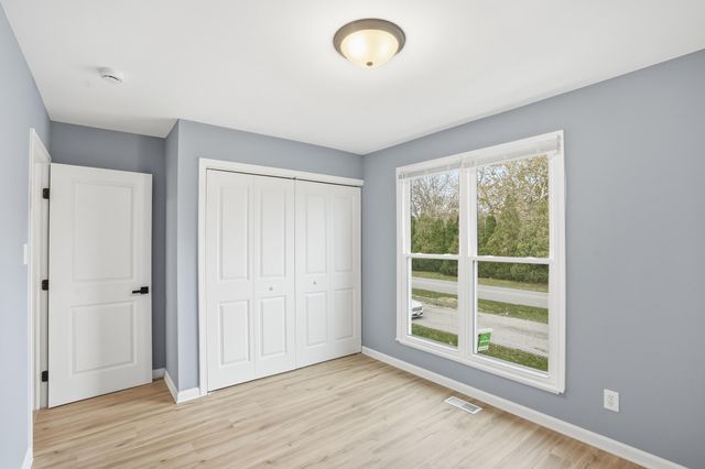 6034 Harrison Street, Merrillville, IN 46410