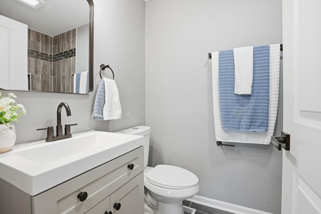 6034 Harrison Street, Merrillville, IN 46410