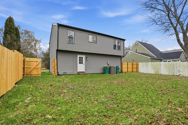 6034 Harrison Street, Merrillville, IN 46410