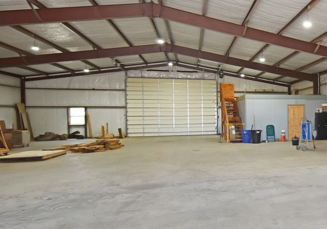 187 County Road 3230, Quitman, TX 75783