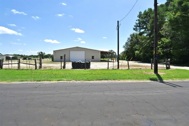 187 County Road 3230, Quitman, TX 75783