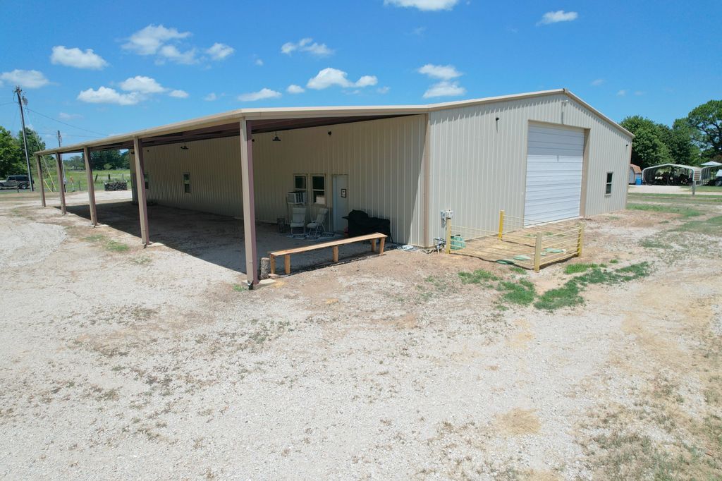187 County Road 3230, Quitman, TX 75783