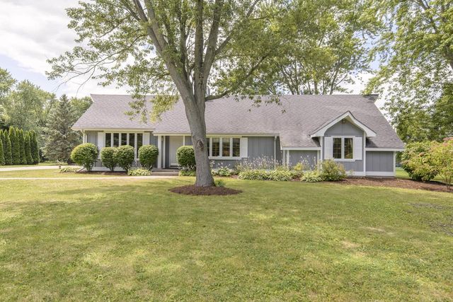 12012 47th AVENUE, Pleasant Prairie, WI 53158