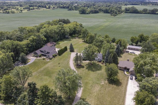 12012 47th AVENUE, Pleasant Prairie, WI 53158