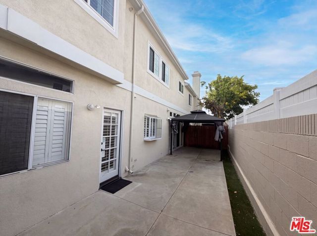 18743 Chapel Lane, Huntington Beach, CA 92646