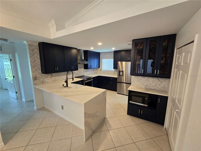 219 NW 25TH PLACE, Cape Coral, FL 33993