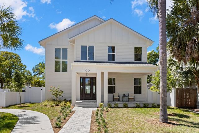 1100 8TH STREET N, St Petersburg, FL 33701