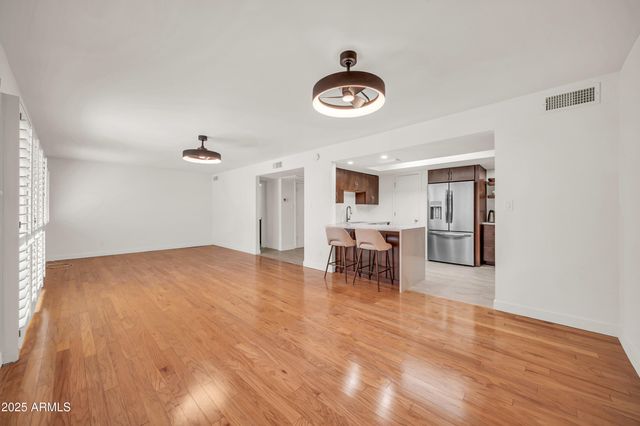 7817 E SAGE Drive, Scottsdale, AZ 85250