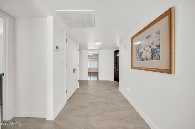 7817 E SAGE Drive, Scottsdale, AZ 85250