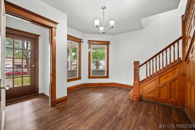 321 E Main Street E, Plano, IL 60545