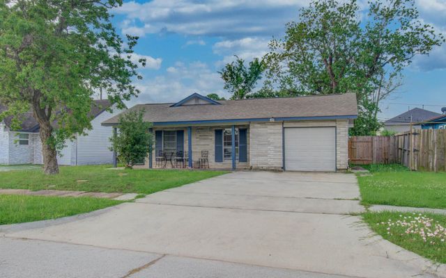 510 Roper Street, Houston, TX 77034