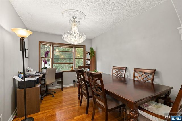 185 Bergenline Avenue, Westwood, NJ 07675