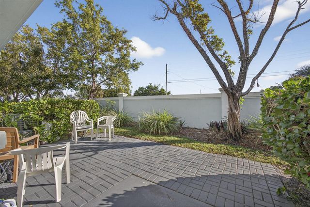 3720 Oleander Terrace, Riviera Beach, FL 33404