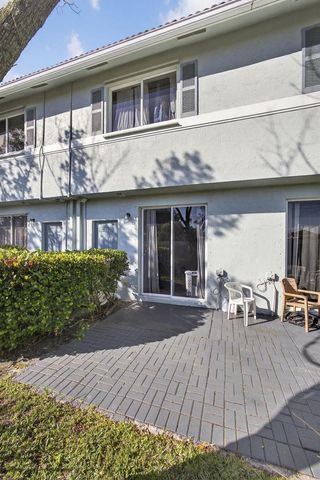 3720 Oleander Terrace, Riviera Beach, FL 33404