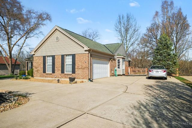 7854 Surreywood Drive, Miami Twp, OH 45052