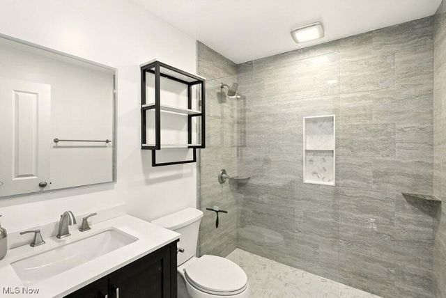 2200 Yellow Creek Road, Akron, OH 44333