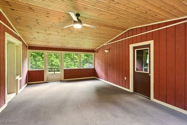 2200 Yellow Creek Road, Akron, OH 44333