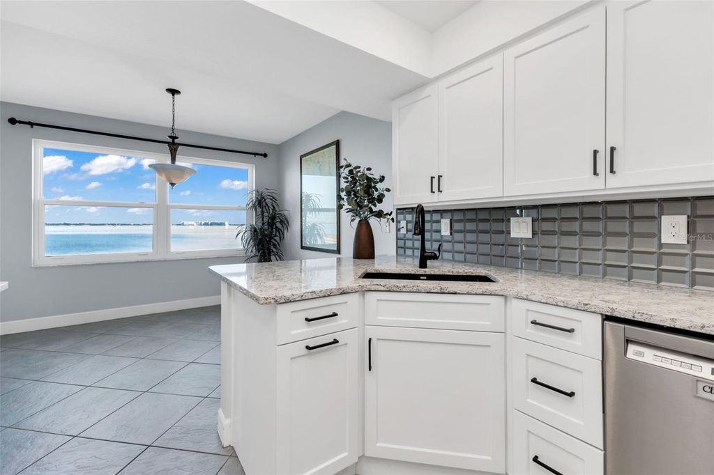 Image 18 of property listing at 1650 W MARION AVENUE 123, Punta Gorda, FL 33950