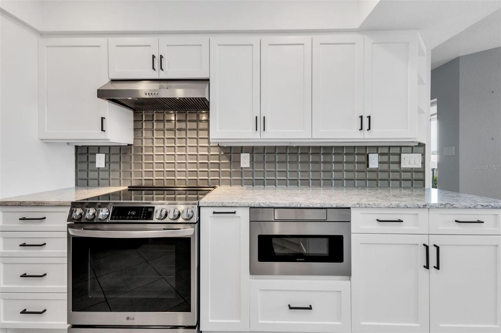 Image 20 of property listing at 1650 W MARION AVENUE 123, Punta Gorda, FL 33950