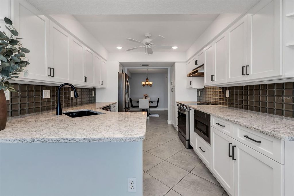 Image 25 of property listing at 1650 W MARION AVENUE 123, Punta Gorda, FL 33950