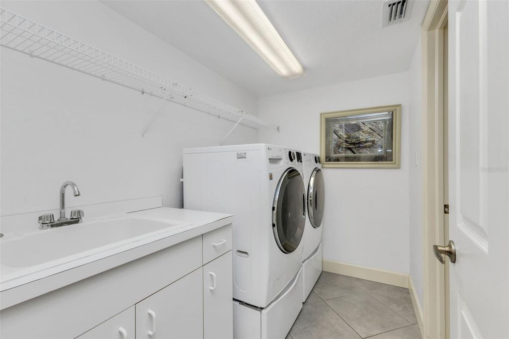 Image 38 of property listing at 1650 W MARION AVENUE 123, Punta Gorda, FL 33950