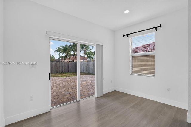 8961 SW 215th Ter, Cutler Bay, FL 33189