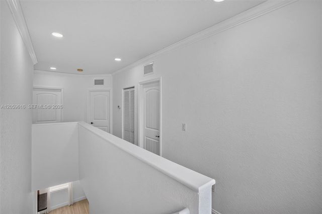 8961 SW 215th Ter, Cutler Bay, FL 33189